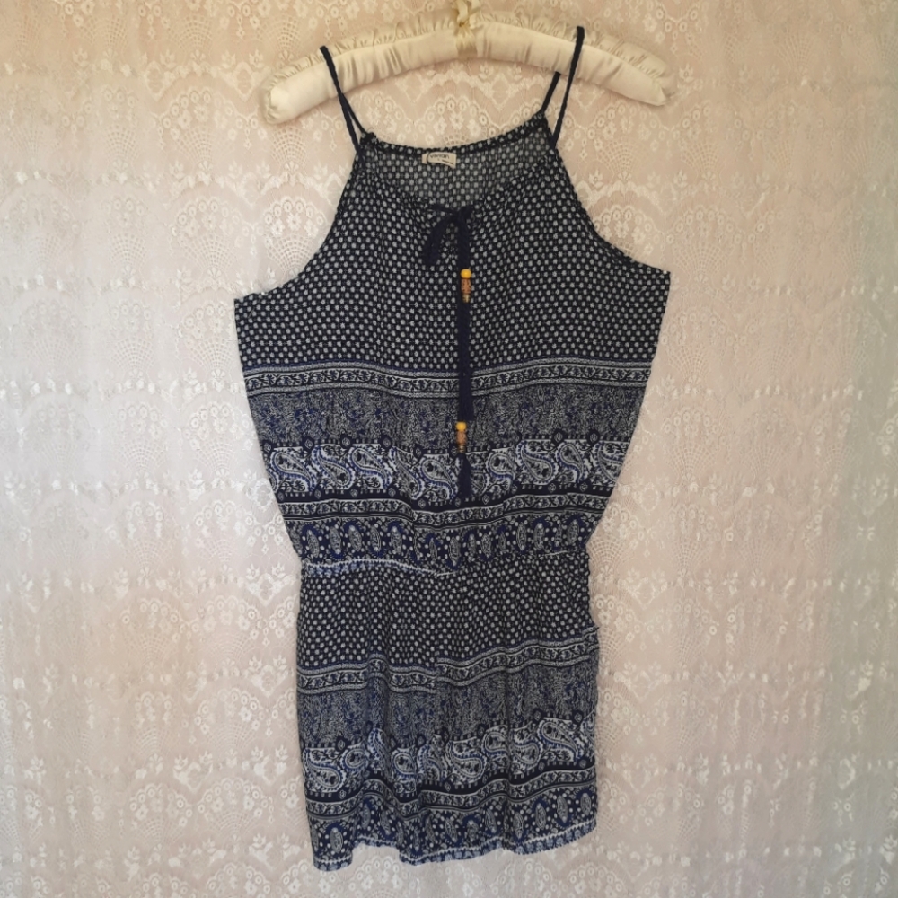 Vivian Boho Hippy Floral Romper Size L With Two Pockets